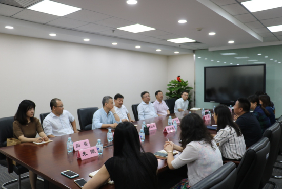 金融街集团领导到教育公司新职场调研