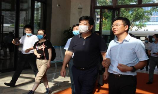 西城区领导调研金融街集团所属上海公司项目